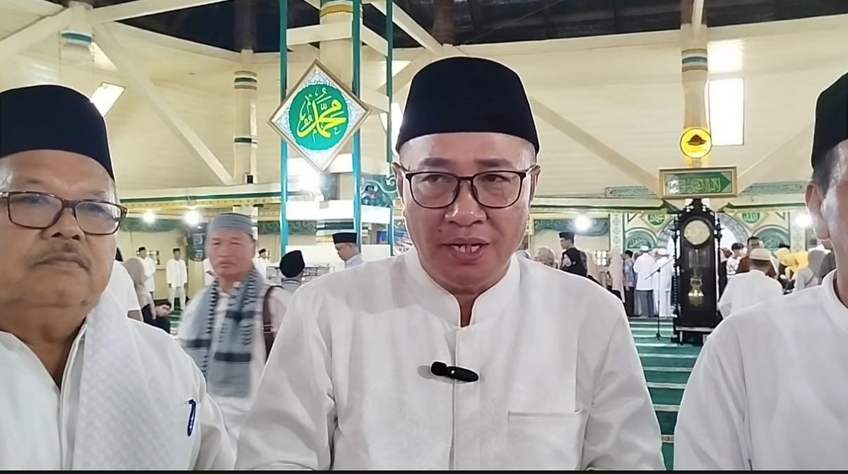 Penuh Khidmat, Tradisi Adat Pondok Tinggi Lepas 32 Calon Jemaah Haji