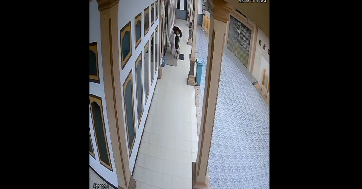Aksi Pria di Kota Jambi Lecehkan Anak di Masjid Terekam CCTV