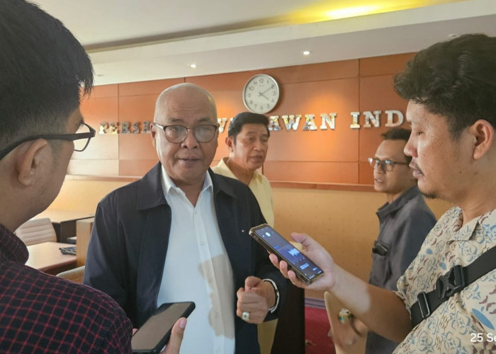 PWI Pusat Prihatin Pencabutan Kartu Liputan Istana Wartawan CNN Indonesia
