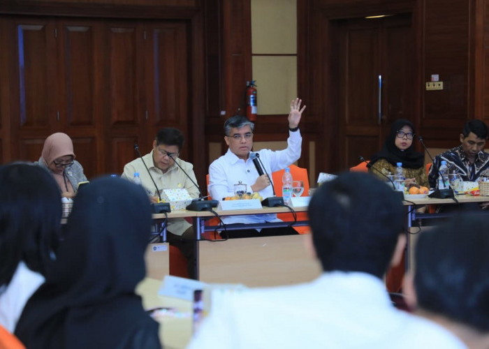 Tinjau Peserta TIH, Menaker Minta Buktikan Keunggulan Produk