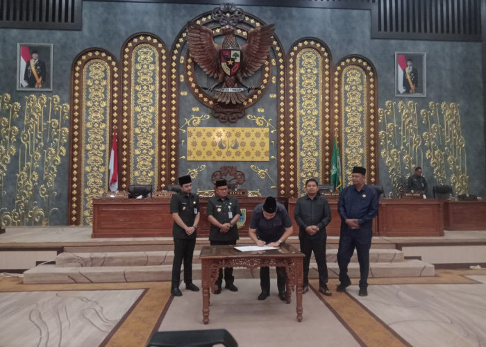 3 Ranperda Disahkan, Ketua DPRD Faried Berharap Untuk Kemajuan Jambi