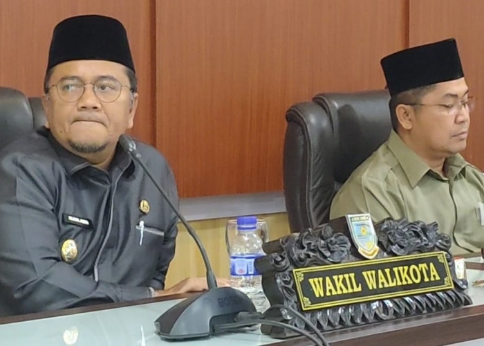 DPRD Kota Jambi Umumkan Pemberhentian Wakil Walikota Maulana