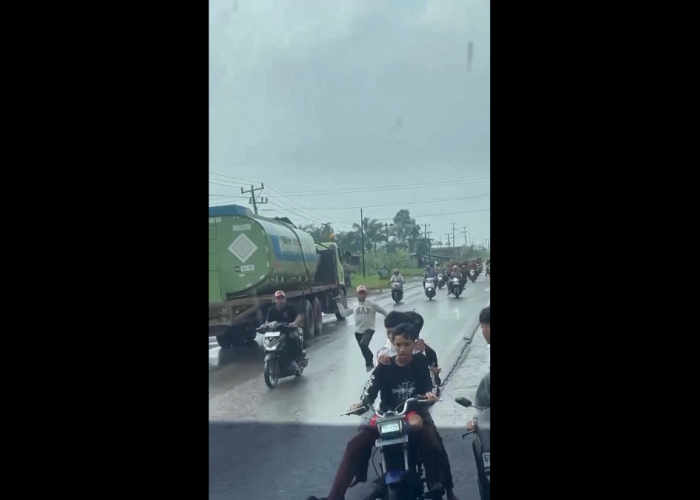 Viral Aksi Geng Motor di Jambi Timur, 9 Pelajar Bersenjata Tajam Diamankan Polisi