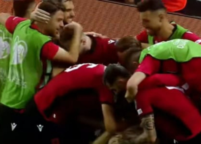 Hasil Kualifikasi EURO 2024 Tadi Malam, Albania Kalahkan Polandia Dengan Skor 2-0