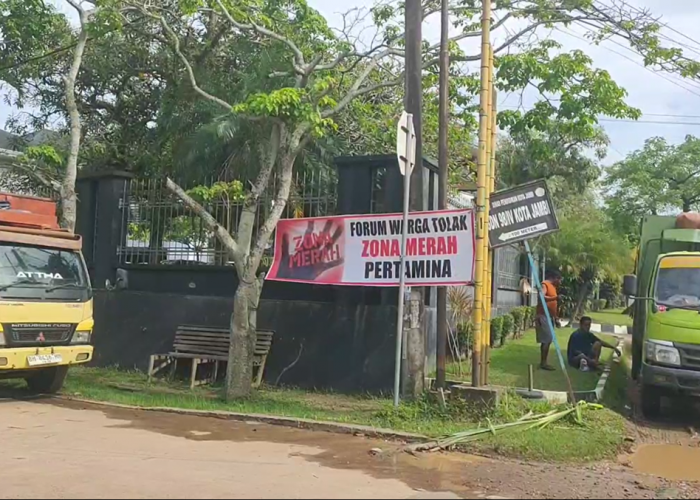 Warga Kota Jambi Tolak Zona Merah: Spanduk Penolakan Bermunculan di Sudut Kota