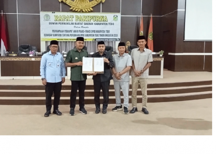DPRD Tebo Gelar Rapat Paripurna, Fraksi Sampaikan Pendapat Akhir Ranperda Perubahan APBD 2026