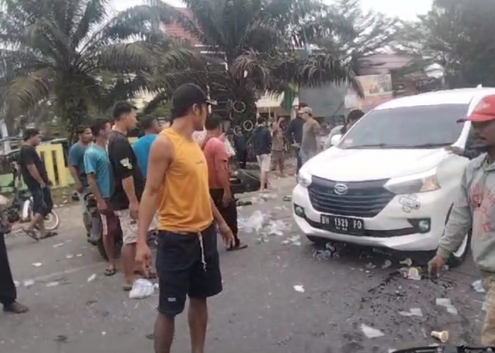 Setelah Lebih 12 Jam, Warga Akhirnya Buka Pemblokiran Jalan Sarolangun – Jambi Di Mandiangin