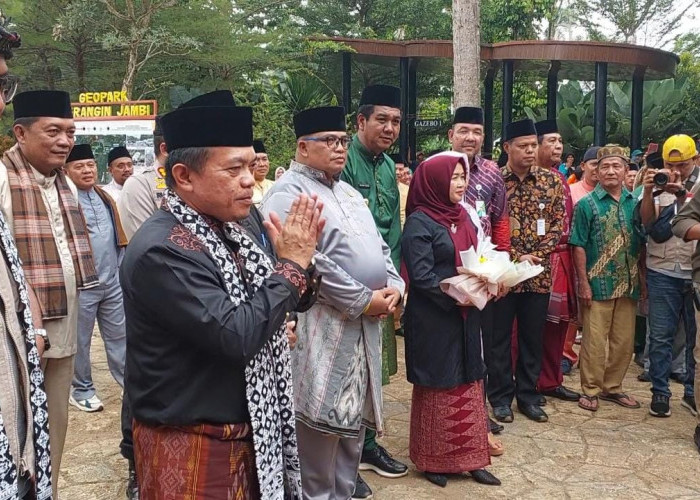 Geopark Merangin Diakui UNESCO, Gubernur Alharis dan Pemkab Gelar Sedekah Bumi dan Syukuran Potong Kerbau