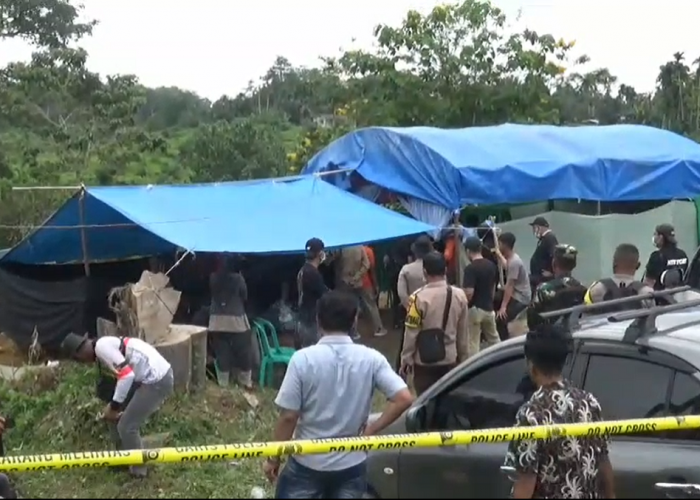 Makam Imam Komaini Sidiq Dibongkar, Dokter Forensik Lakukan Pemeriksaan Ulang