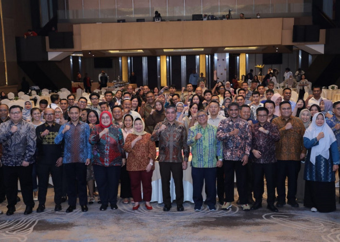 Menaker Tegaskan Produktivitas dan Pelindungan Pekerja Perkuat Daya Saing Tenaga Kerja