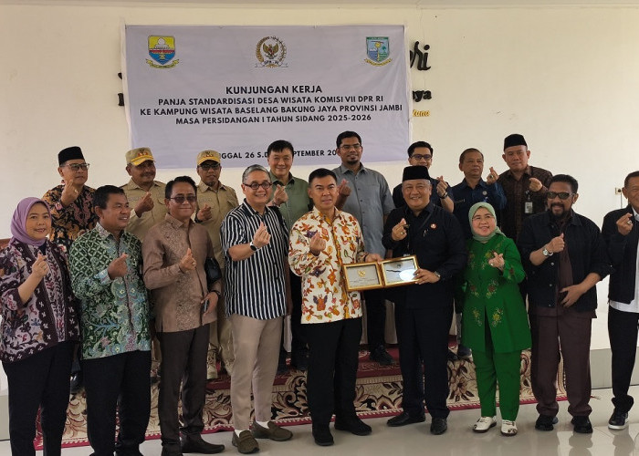 Kunjungan kerja Panja Standardisasi Desa Wisata Komisi VII DPR-RI, Kampung Wisata Baselang Kota Jambi