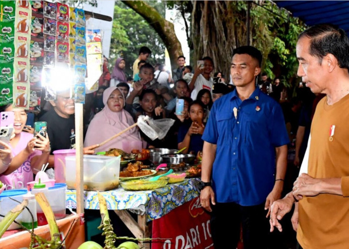 Kunker Presiden Jokowi di Muara Bungo Disambut Kehebohan Masyarakat, Presiden Berburu Takjil di Taman Semagor