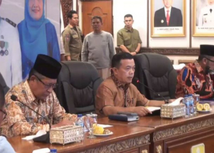 Gubernur Al Haris Evaluasi Kinerja OPD, Minta Serapan Anggaran dan PAD Digenjot