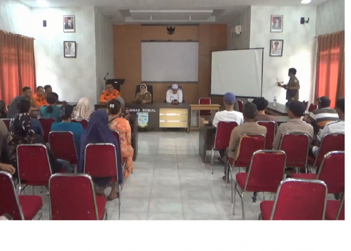 Korban Kebakaran Jelutung Dapat Bantuan Uang Tunai Masing-Masing Rp 2 Juta 