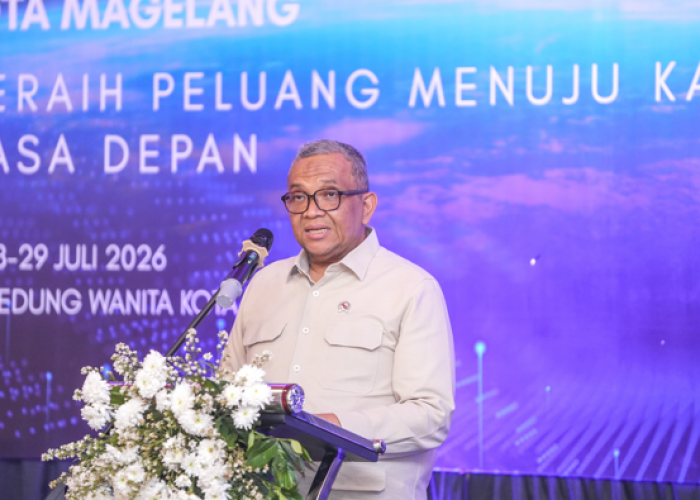 Wamenaker: Job Fair Buka Peluang Kerja di Tengah Perubahan Industri