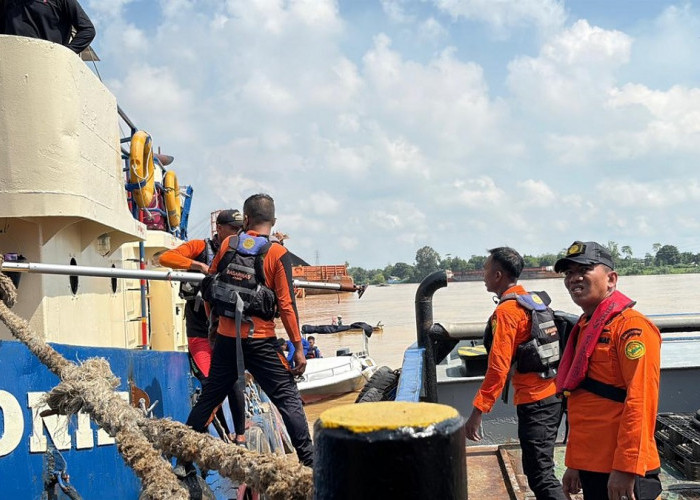 Tiga Pekerja Diduga Keracunan Di Dalam Palka Tongkang KM TS Daya Niaso Muaro Jambi