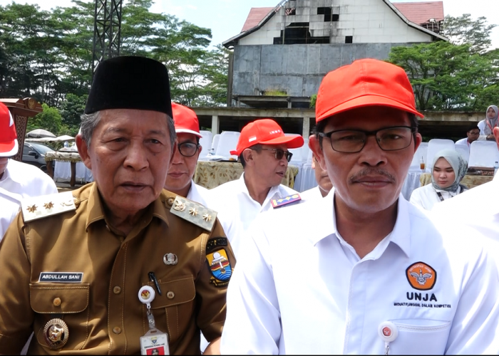 Bangga! 4 Rekor MURI Warnai Penutupan PKKMB Universitas Jambi 2025