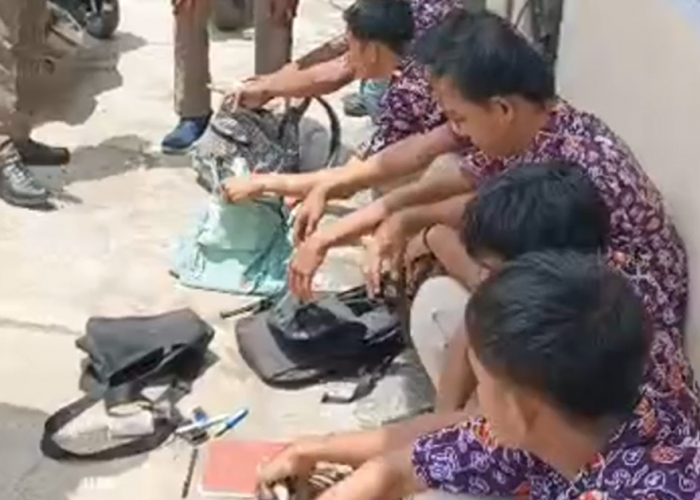 Puluhan Pelajar Kedapatan Bolos Saat Jam Belajar