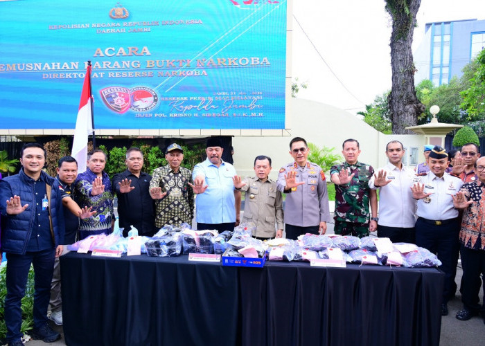 Polda Jambi Musnahkan 20 Kilogram Sabu, 20 Ribu Butir Ekstasi dan Ribuan Cartridge Etomidate