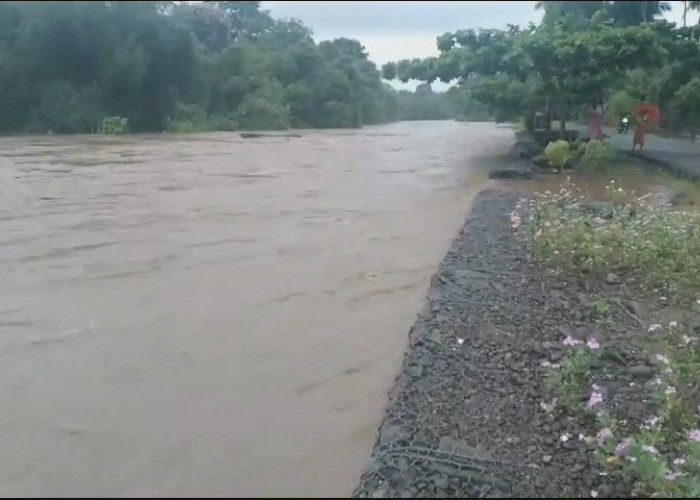 2 Sungai Meluap di Jujuhan, Puluhan Rumah Warga Terendam Banjir