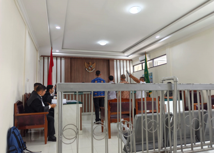 Fakta di Persidangan, Pemasangan Bollard Hanya Berdasarkan Usulan Nota Dinas PUPR, Dasar Hukum Dinilai Lemah