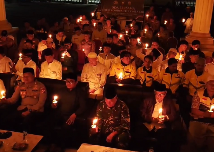Do'a Bersama dan Seribu Lilin, Tanjab Barat Serukan Kedamaian Pasca Unjuk Rasa