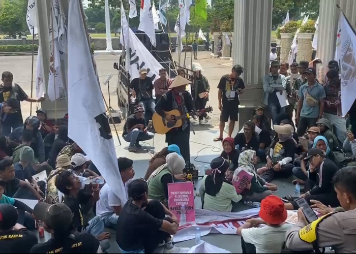 HARI TANI NASIONAL 2025 PETANI JAMBI SERUKAN STOP PERAMPASAN TANAH DESAK REFORMA AGRARIA DAN KEADILAN AGRARIA