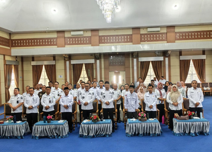 Wali Kota Alfin Serahkan Bantuan Sembako Ramadhan dan RLHB Baznas