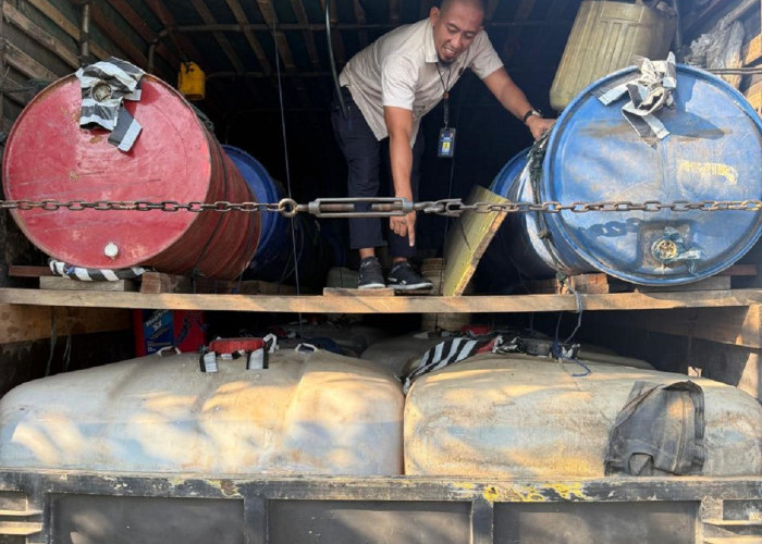 Polres Tebo Gagalkan Penyelundupan 23 Ton BBM Olahan dari Bayung Lincir