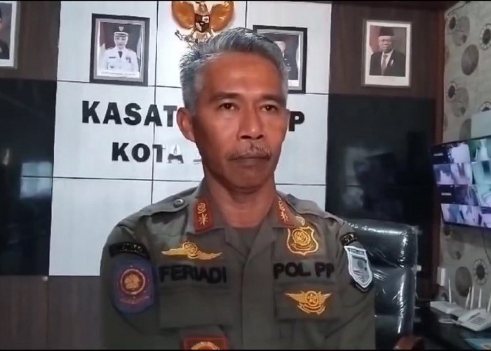 Kerap Sebabkan Kemacetan, Satpol PP Peringatkan Pedagang Liar Untuk Pindah Ke Dalam Pasar Talang Banjar