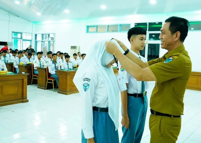 Pemkab Batang Hari Wacanakan Larang Pelajar Pakai Gadget di Sekolah