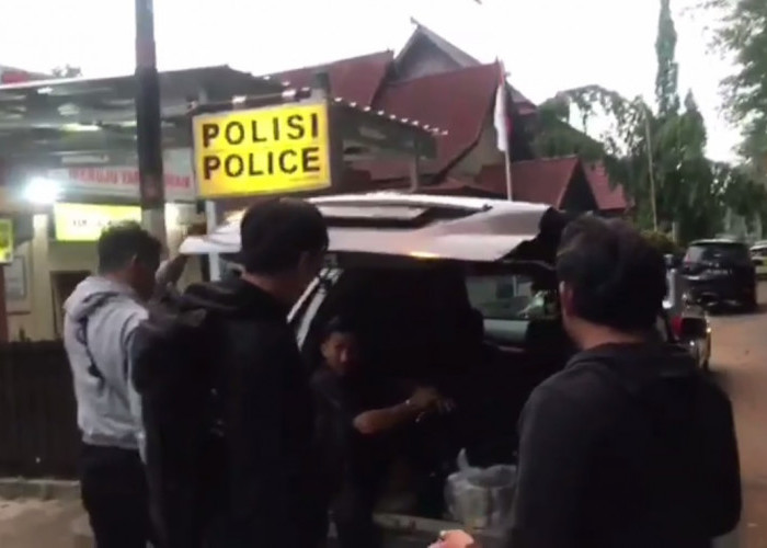 Pelaku Curanmor di Parkiran Ampera Sambal Lado Bungo Ditangkap Polisi