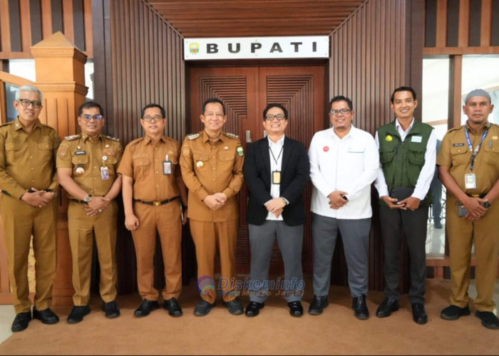 Bupati Bambang Bayu Suseno Terima Kunker DPRD Sungai Penuh, Soroti Sinergi Pembangunan