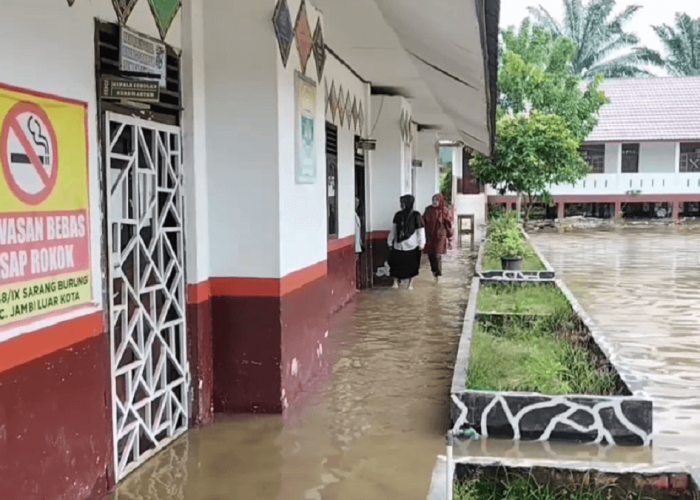 20 Sekolah di Kabupaten Muaro Jambi Terendam Banjir