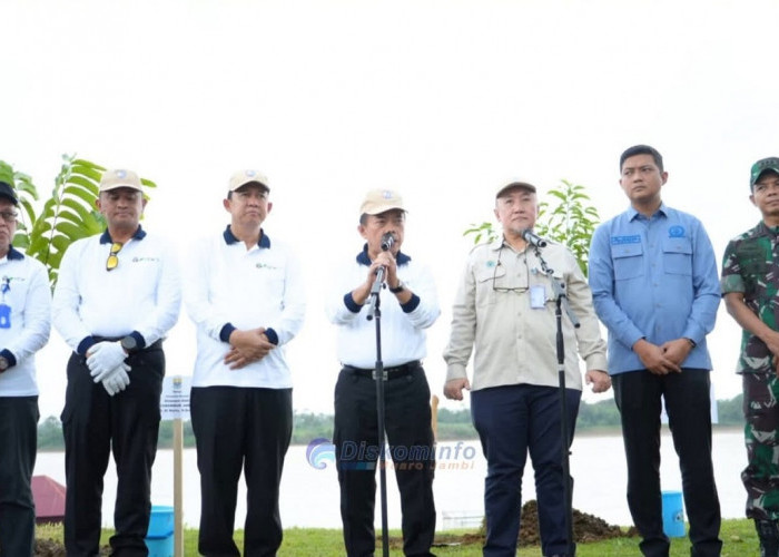 BBS Dampingi Al Haris Tanam Pohon Serentak, Jadikan HUT Ke-69 Provinsi Jambi  Momentum Konservasi