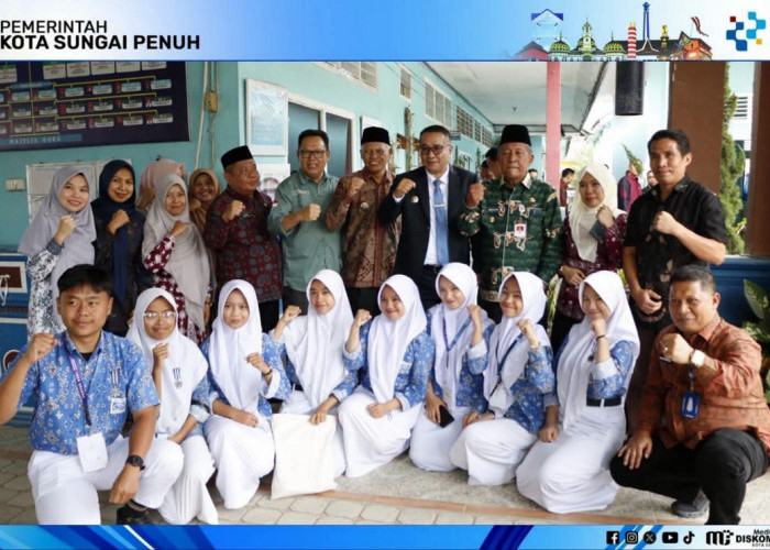 Wako Alfin Dampingi Wagub Jambi Tinjau SPMB di SMAN 2 Sungai Penuh