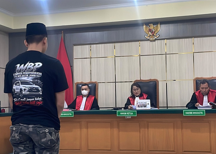 Alung Ramadhan Divonis Seumur Hidup dalam Kasus 58 Kg Sabu