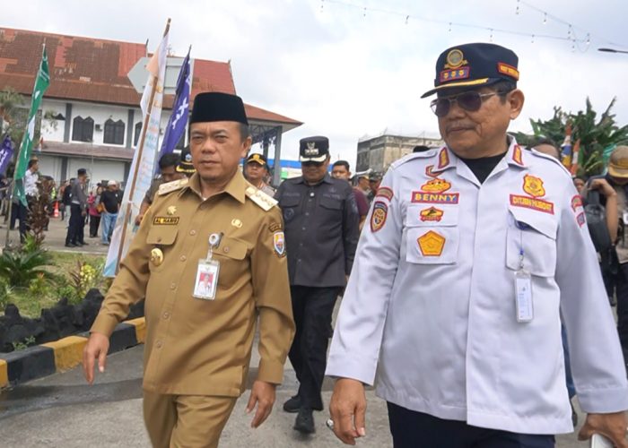 Gubernur Al Haris Lepas 198 Peserta Mudik Gratis di Terminal Alam Barajo