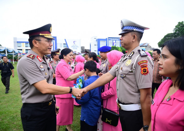 Personel Polda Jambi Naik Pangkat, Kapolda: Pangkat Baru Adalah Amanah 
