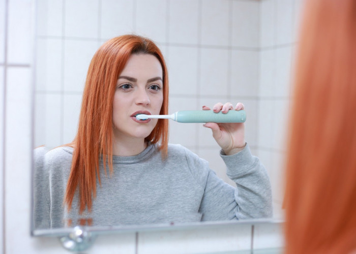 7 Trik Menjaga Kesehatan Gigi dan Mulut, Jangan Sembarangan Pilih Pasta Gigi