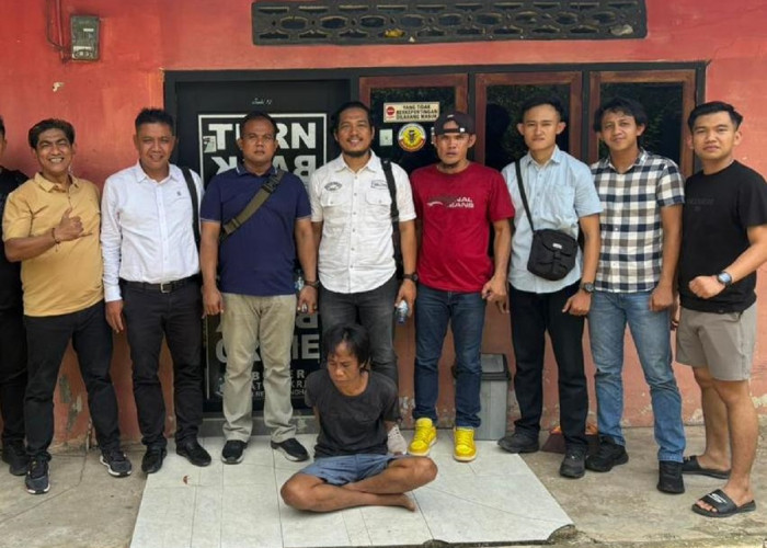 Maling Bugil Terekam CCTV di Muaro Jambi, Residivis 6 Kali Keluar-Masuk Penjara Ditangkap Polisi