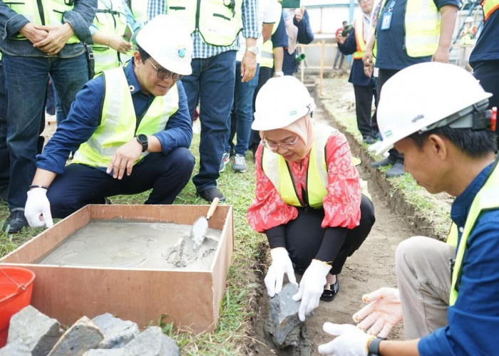 PJ Walikota Jambi Letakan Batu Pertama Pembangunan Instalasi Pengolahan Air Aurduri 4