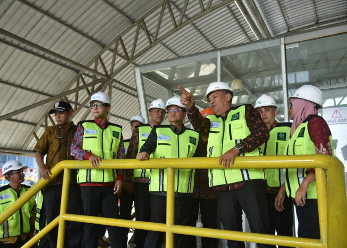 Tinjau Pintu Air, Wali Kota Jambi Tegaskan Penguatan Kolaborasi dan Kesadaran Lingkungan