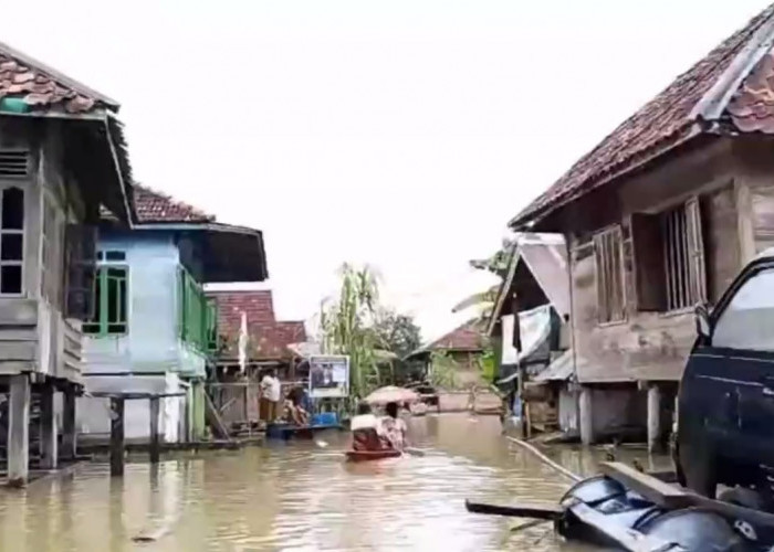 Debit Air Sungai Kembali Naik, Status Kabupaten Batanghari Masih Siaga Awas Banjir