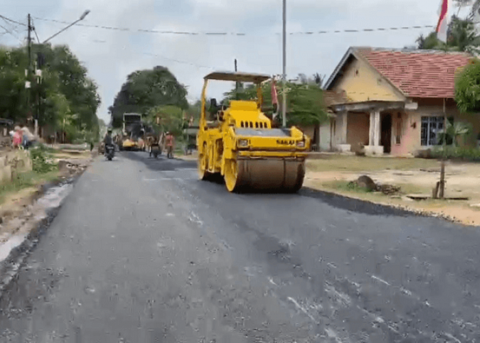 Dinas PUPR Batanghari Pastikan Perbaikan di 12 Titik Ruas Jalan Rampung Tahun Ini