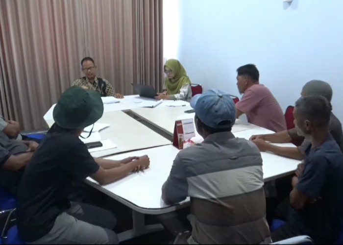DUKUNG AUDIT DANA DESA PULAU JELMU WARGA LAPOR KADES, DPMD TEBO PANGGIL ALIANSI