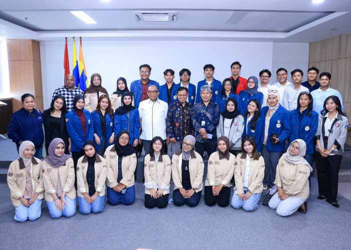 Wamenaker Tekankan Pentingnya Pelatihan dan Akses Kerja bagi Anak Muda