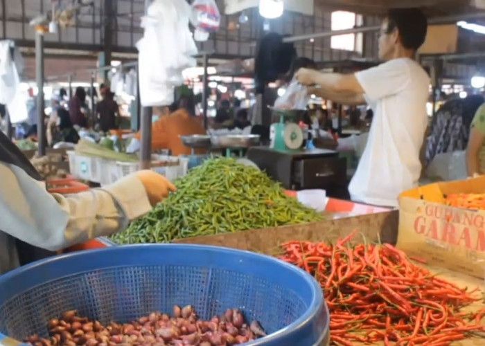 Harga Cabai di Pasar Angso Duo Jambi Naik Lagi Rp 90 Ribu/Kg, Beras dan Ayam Juga Ikutan Naik