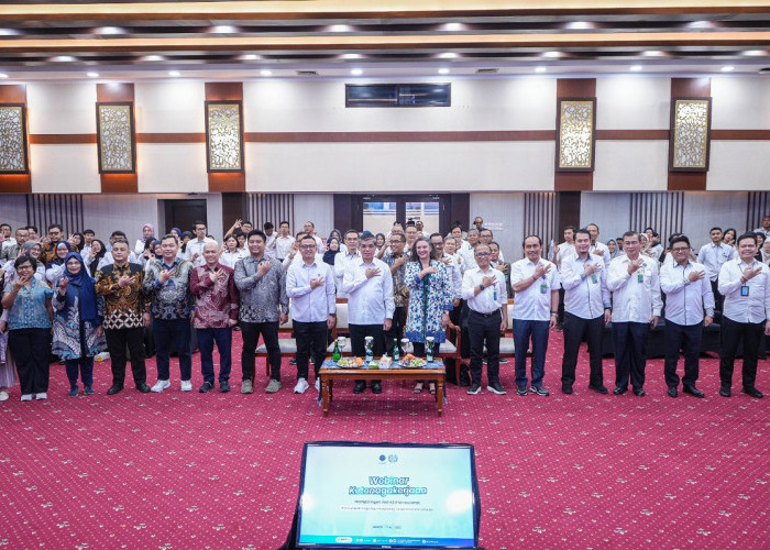 Menaker Tekankan Kesehatan Mental Jadi Bagian Penting dalam SMK3