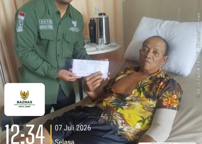 BAZNAS Kota Jambi Salurkan Bantuan Kesehatan untuk Korban Kecelakaan, Wujud Kepedulian Hadir di Saat Sulit